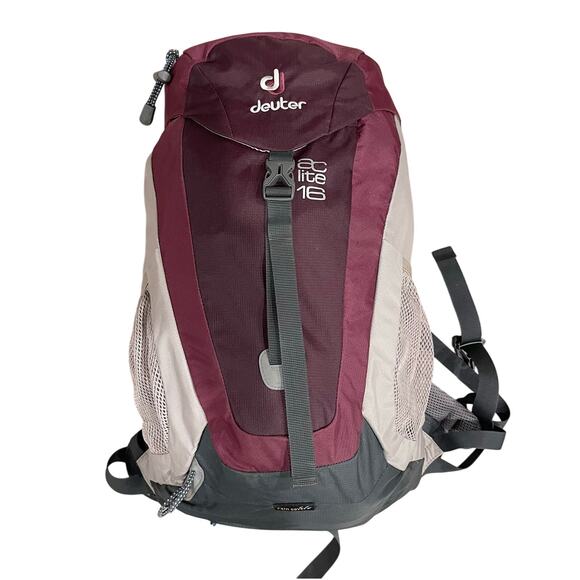NWOT Deuter AC Lite 16 Hiking Backpack Purple Gray 1000 cu Lightweight Daypack - Picture 2 of 10